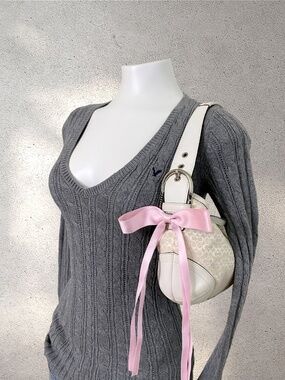 Vtg American Eagle Grey Cable Knit Sweater Y2K Deep V-Neck Slim Fit | Preppy Coq